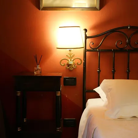 Delle Drapperie Hotel 3*