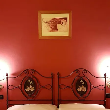 Delle Drapperie Szálloda Bologna